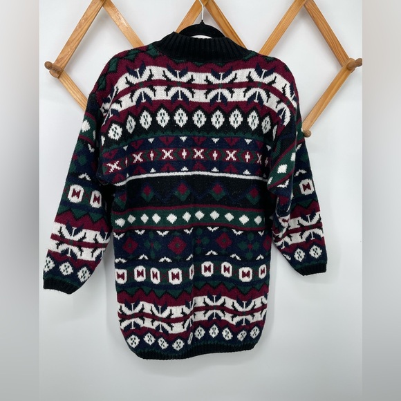Vintage Cut 4 U Men's Turtleneck Patterned Knit Sweater Black, Burgundy & Green - Picture 12 of 16